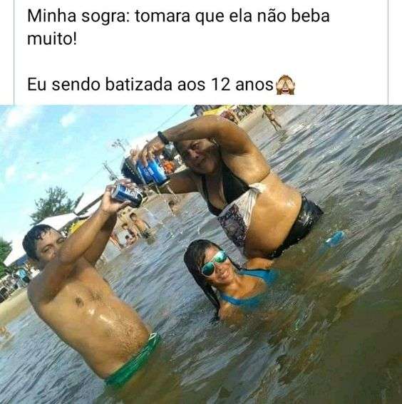 Memes engraçados aleatórios banho de mar