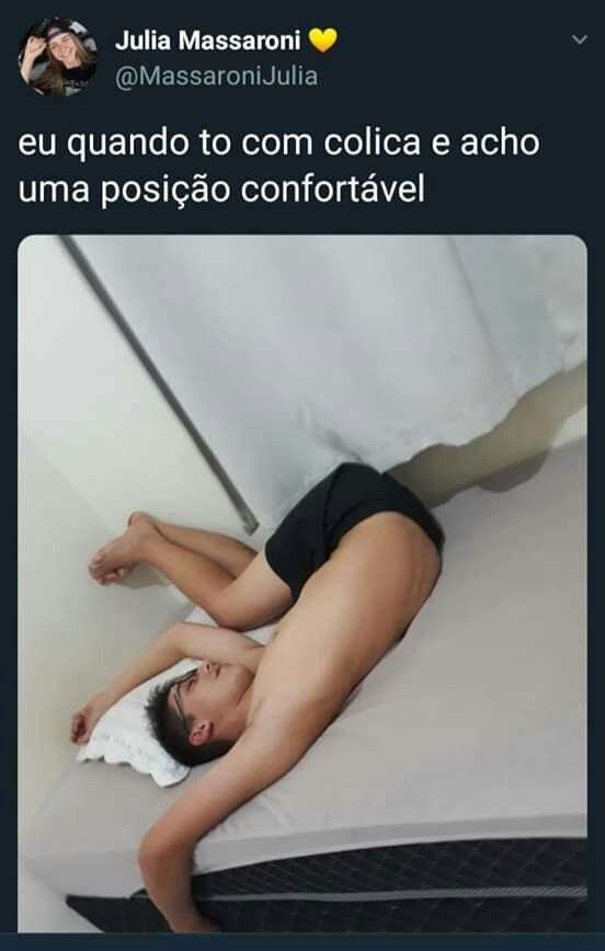 Meme menino contorcido