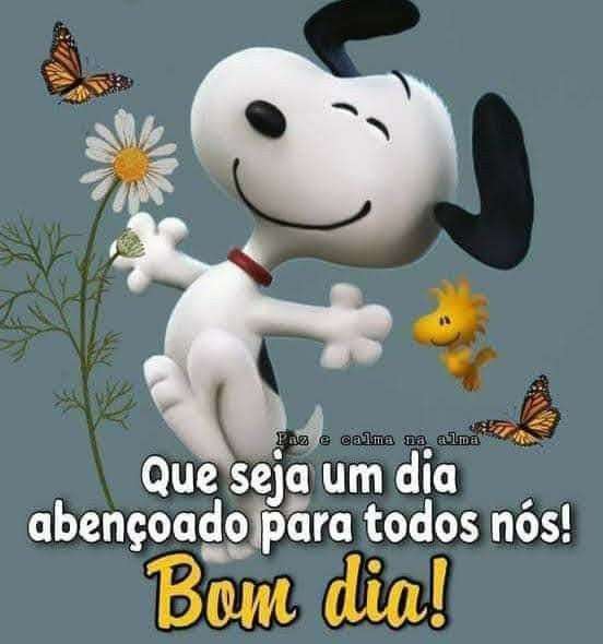 Snoopy pegando uma flor branca