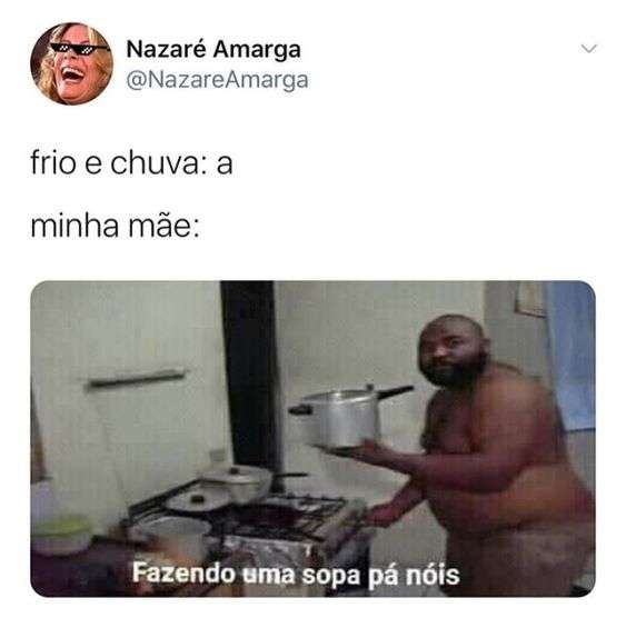 Homem obeso segurando uma panela 