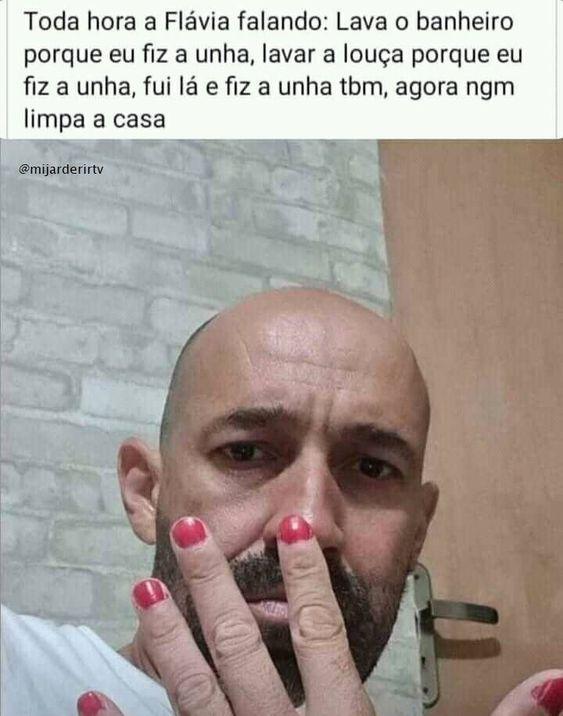 Memes engraçados homem com unhas pintadas