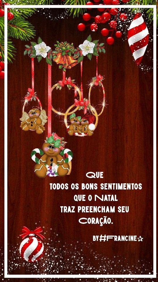 Linda decoração de Natal com biscoitos natalinos e escrito feliz natal