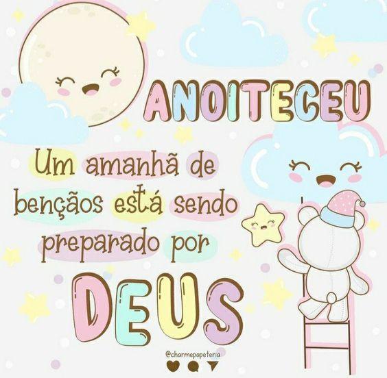 Fundo de estrelas coloridas, e uma frase de Boa noite com Deus preparando bênçãos.